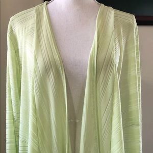 TRAVELERS CHICO'S SHEER LIGHT GREEN DRAPED FRONT 3